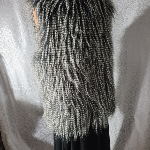 Fringe vest gray large @35 - Picture 5 of 8